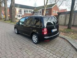 Schwarz Gebraucht 2008 VW Touran Highline Van / Kleinbus | 1.900 € (Superpreis)