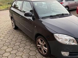 Schwarz Gebraucht 2008 Skoda Fabia Sport Kombi | 900 € (Superpreis)