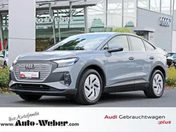 Grau Gebraucht 2022 Audi Q4 Sportback e-tron Basis SUV | 28.590 € (Fairer Preis)