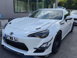 Weiß Gebraucht 2015 Toyota GT86 GT Coupé | 29.999 €