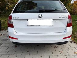 Weiß Gebraucht 2015 Skoda Octavia Kombi | 6.500 € (Superpreis)