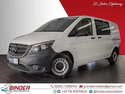 Weiß Gebraucht 2021 Mercedes Vito Van / Kleinbus | 18.999 €