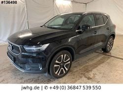 Onyx black Gebraucht 2022 Volvo XC40 Inscription SUV | 23.450 € (Superpreis)