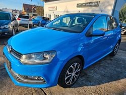 Blau Gebraucht 2015 VW Polo LOUNGE Limousine | 10.990 € (Fairer Preis)