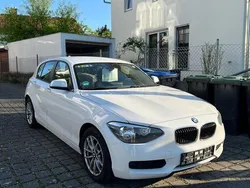 Weiß Gebraucht 2012 BMW 116 Kleinwagen | 5.555 €