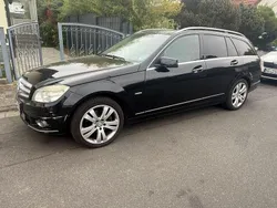 Schwarz Gebraucht 2010 Mercedes 220 Kombi | 4.000 €