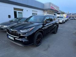 Schwarz Gebraucht 2024 Toyota Highlander Hybrid Luxury SUV | 69.000 €