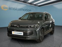 Grau Gebraucht 2025 VW Tiguan SUV | 38.949 € (Fairer Preis)