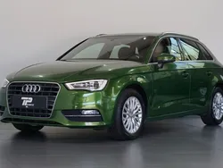 Grau Gebraucht 2016 Audi A3 Sportback Ambiente Limousine | 16.950 € (Guter Preis)
