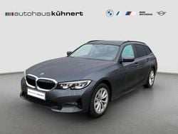 Mineralgrau metallic Gebraucht 2022 BMW 320 Advantage Kombi | 25.485 € (Guter Preis)