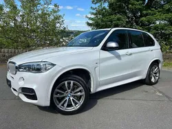 Mineralweiss metallic Gebraucht 2018 BMW X5 M SUV | 31.900 € (Fairer Preis)