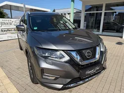Grau Gebraucht 2018 Nissan X-Trail N-Connecta SUV | 20.990 € (Teuer)