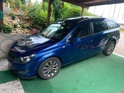 Blau Gebraucht 2010 Opel Astra Kombi | 1.900 € (Superpreis)