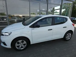 Weiß Gebraucht 2023 Dacia Sandero Essentiel Kleinwagen | 9.600 €