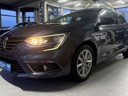 Blau Gebraucht 2017 Renault Mégane IV Intens Limousine | 11.300 € (Guter Preis)
