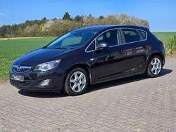 Karbonschw graphitschw midnigh Gebraucht 2012 Opel Astra Innovation Kleinwagen | 6.690 € (Fairer Preis)
