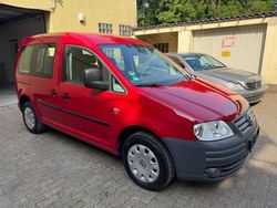 Rot Gebraucht 2010 VW Caddy Team Van / Kleinbus | 6.900 € (Fairer Preis)