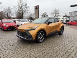 Sulfur gold Neu 2025 Toyota C-HR SUV | 41.990 €