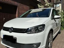 Weiß Gebraucht 2014 VW Touran Van / Kleinbus | 10.000 € (Guter Preis)