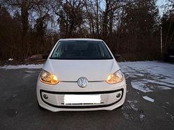 Weiß Gebraucht 2013 VW up! Cup Kleinwagen | 5.100 € (Fairer Preis)