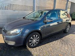 Blau Gebraucht 2009 VW Golf VI Trendline Limousine | 4.500 € (Fairer Preis)