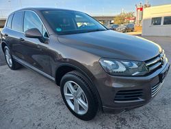 Braun Gebraucht 2011 VW Touareg SUV | 11.990 € (Fairer Preis)