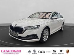 Weiss Gebraucht 2021 Skoda Octavia First Edition Kombi | 20.470 € (Fairer Preis)