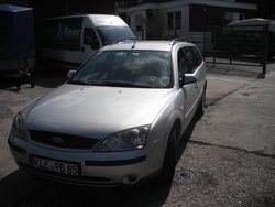 Silber Gebraucht 2002 Ford Mondeo Kombi | 5.500 €