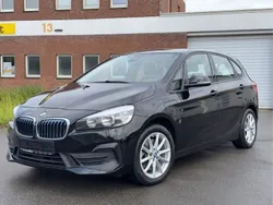 Schwarz Gebraucht 2018 BMW 225 Active Tourer Advantage Van / Kleinbus | 11.950 € (Fairer Preis)