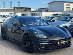 Tiefschwarz Gebraucht 2019 Porsche Panamera Turbo Chrono Limousine | 64.998 € (Fairer Preis)