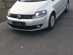 Silber Gebraucht 2009 VW Golf Plus Cross Comfortline Van / Kleinbus | 4.950 € (Fairer Preis)
