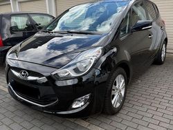 Schwarz Gebraucht 2015 Hyundai ix20 Trend Van / Kleinbus | 8.499 € (Guter Preis)