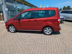 Gebraucht 2019 Ford Tourneo Courier Trend Van / Kleinbus | 11.950 € (Guter Preis)