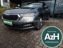 Grau Gebraucht 2022 Skoda Octavia Tour Kombi | 22.990 € (Fairer Preis)