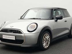 Grau Gebraucht 2024 Mini Cooper Favoured Kleinwagen | 25.600 € (Guter Preis)