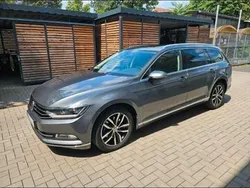 Grau Gebraucht 2017 VW Passat Kombi | 18.000 € (Guter Preis)