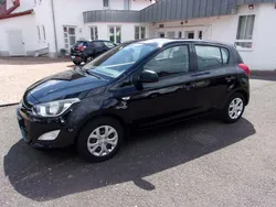 Schwarz Gebraucht 2015 Hyundai i20 Limousine | 6.900 € (Fairer Preis)