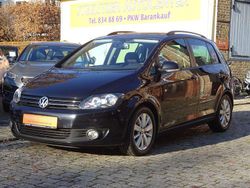 Schwarz Gebraucht 2012 VW Golf Sportsvan Comfortline Van / Kleinbus | 6.400 €