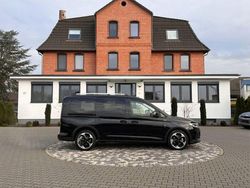 Schwarz Gebraucht 2025 Ford Tourneo Active Van / Kleinbus | 34.450 € (Superpreis)