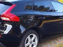 Schwarz Gebraucht 2014 Volvo V40 Kombi | 6.999 € (Superpreis)