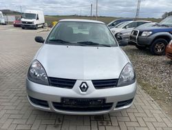 Grau Gebraucht 2008 Renault Clio II Campus Limousine | 1.900 € (Fairer Preis)