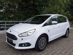 Frozen white Gebraucht 2019 Ford S-MAX Titanium Van / Kleinbus | 12.900 € (Superpreis)