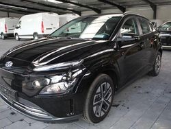 Schwarz Gebraucht 2021 Hyundai Kona Select SUV | 18.490 € (Etwas zu teuer)