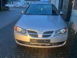 Grau Gebraucht 2003 Nissan Almera Kleinwagen | 2.100 € (Fairer Preis)