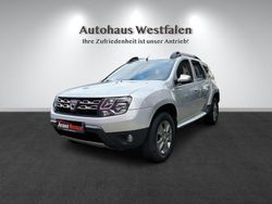 Silber Gebraucht 2015 Dacia Duster Celebration SUV | 7.890 € (Fairer Preis)