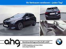 Sapphirschwarz metallic Gebraucht 2024 BMW 218 M Sport Van / Kleinbus | 30.820 € (Fairer Preis)