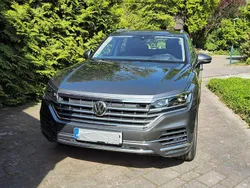 Grau Gebraucht 2019 VW Touareg SUV | 38.900 € (Guter Preis)