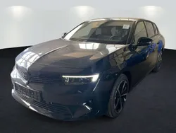 Lackierung schwarz perla nera/typ aussenverkleidung metallic perlmutt Gebraucht 2024 Opel Astra GS Line Kombi | 26.990 € (Fairer Preis)
