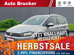 Silber Gebraucht 2018 VW Golf Sportsvan Comfortline Van / Kleinbus | 16.916 € (Teuer)