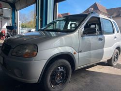 Silber Gebraucht 2002 Suzuki Ignis Kleinwagen | 2.850 € (Teuer)